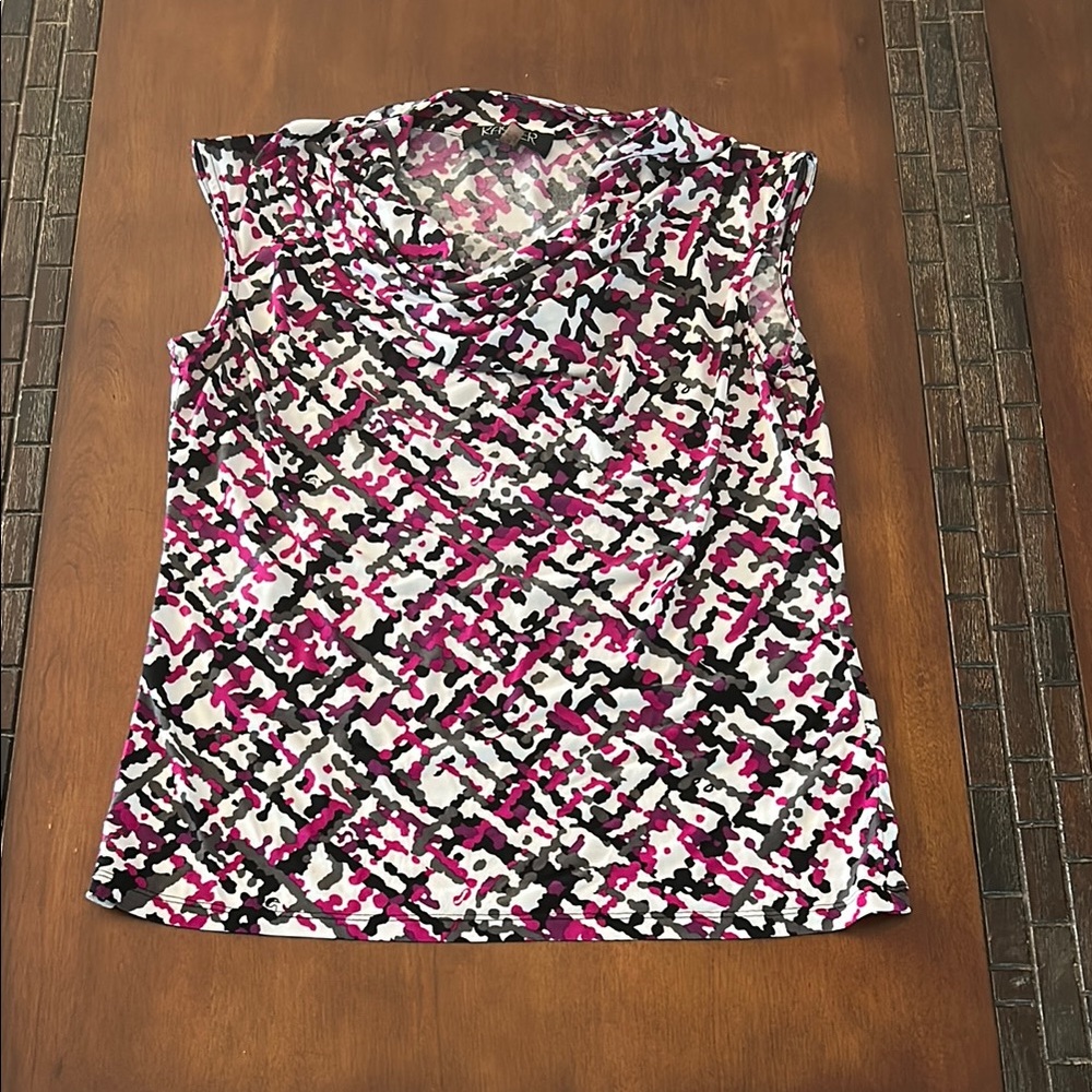 Stylish Women's Patterned Top